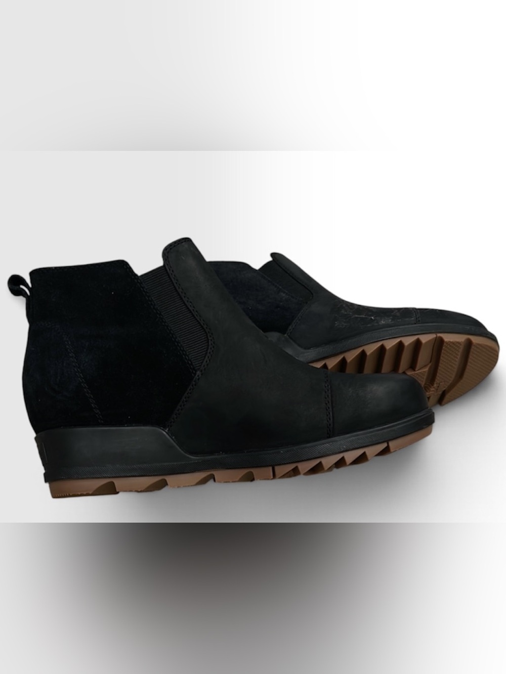 Sorel Womens Black Chukka Boots with Brown Lug Outsole